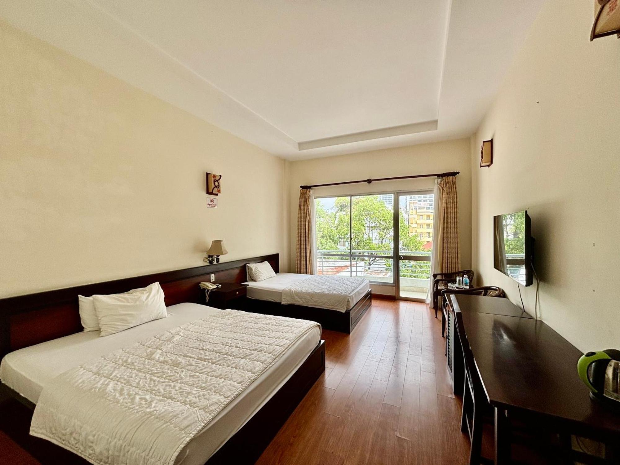 Khach San Hai Au Nha Trang Buitenkant foto